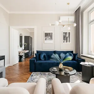 https://penthouse-panorama-by-loft-affair.krakowhotelspoland.com