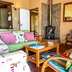 https://family-surf-shack-on-the-beach.hotels-capetown.com