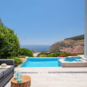 https://villa-coastal-haven-sidra.hotels-capetown.com
